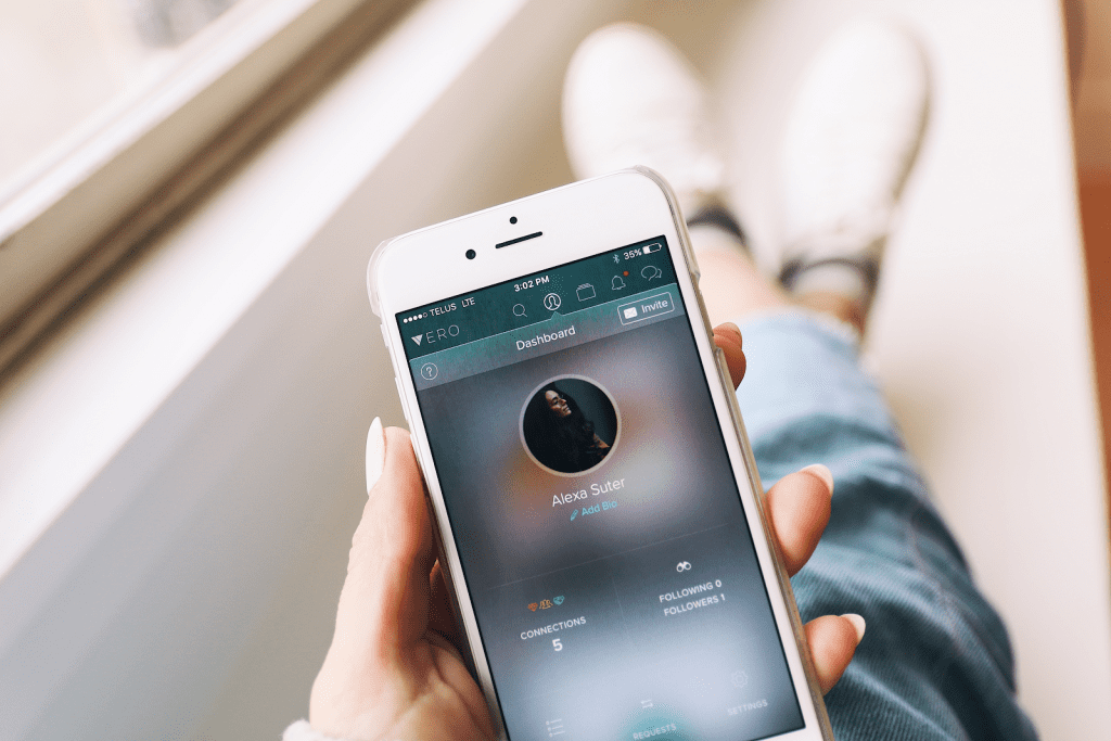 Why Vero is the best App for Social Media Marketing